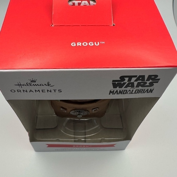 Available to ship Dec 4 4Hallmark Ornament Star Wars - the Mandalorian Grogu - Picture 7 of 7